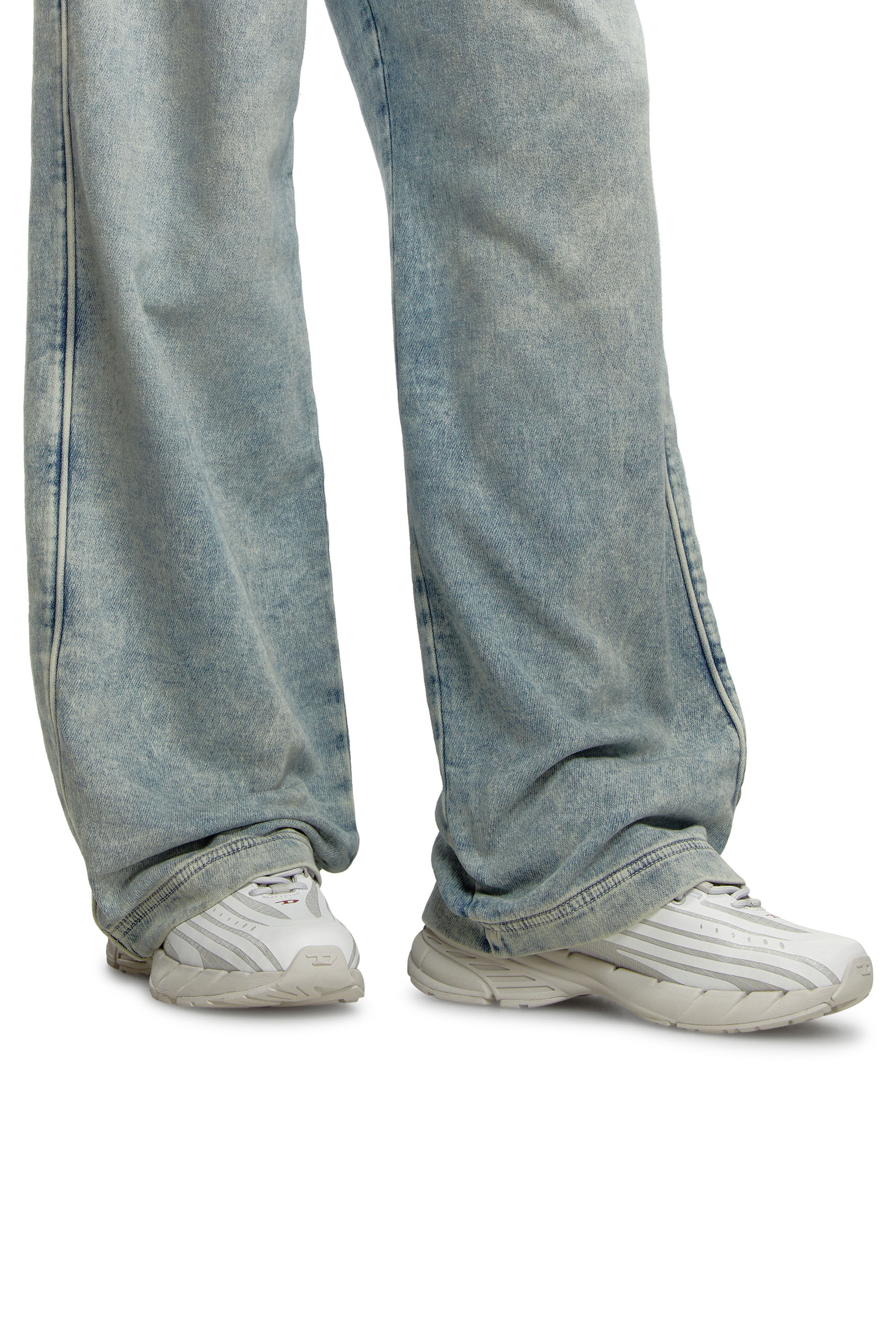 Diesel - D-AIRSPEED LOW W, Damen D-Airspeed Low-Gestreifte Sneakers aus beschichtetem Ripstop in Weiss/Grau - 7