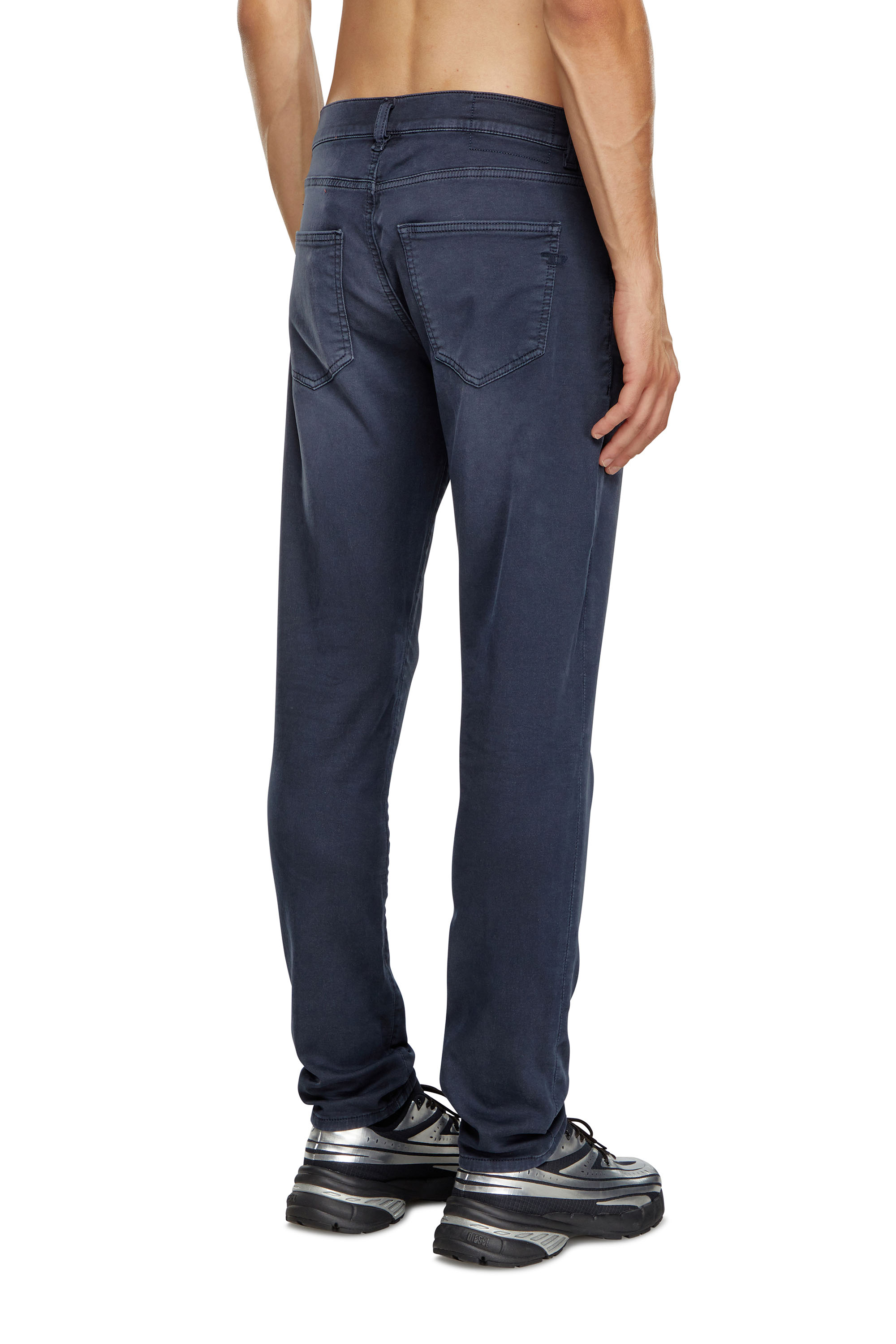 Diesel - Herren Slim 2060 D-Strukt Joggjeans® 0670M, Dunkelblau - 4